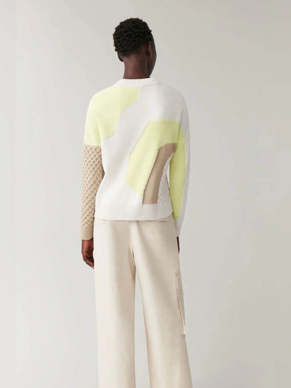 COS crewneck color block wool-cotton sweater with neon green detailing - Picture 4 of 12